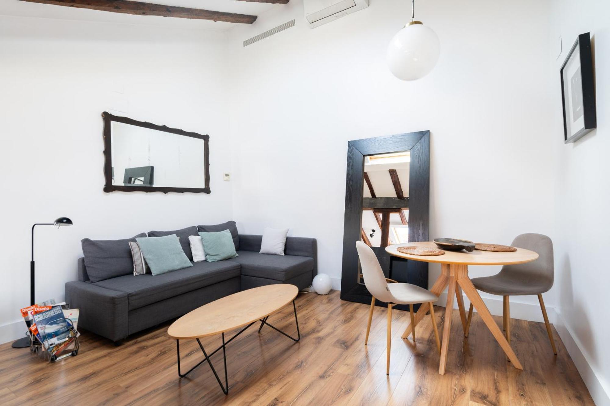 Apartamento En Alonso Martinez Alquiler Temporal Мадрид Экстерьер фото